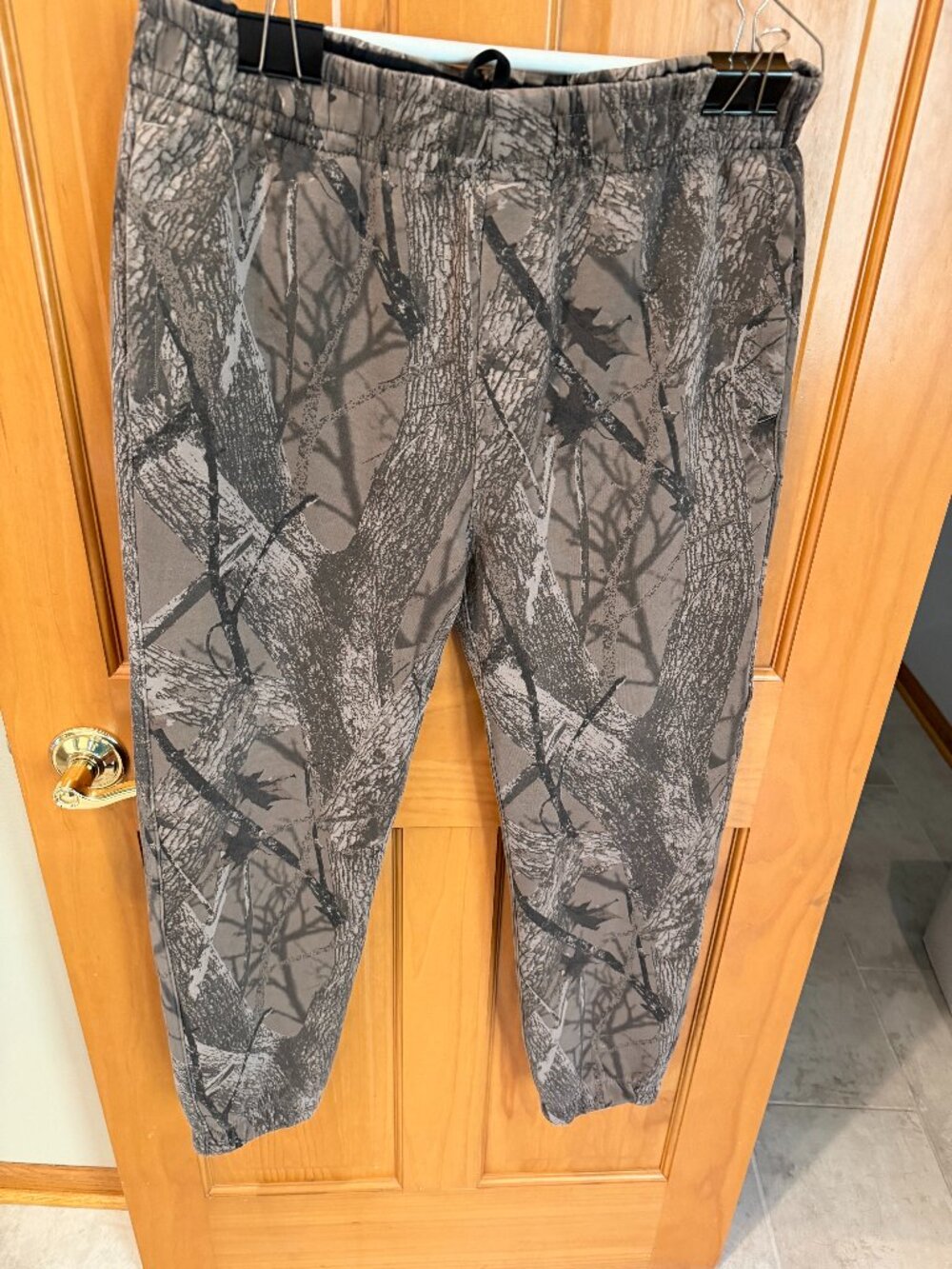 Abercrombie YPB Neo Knit Max Circled Bottom Sweatpants Brown Camouflage Large